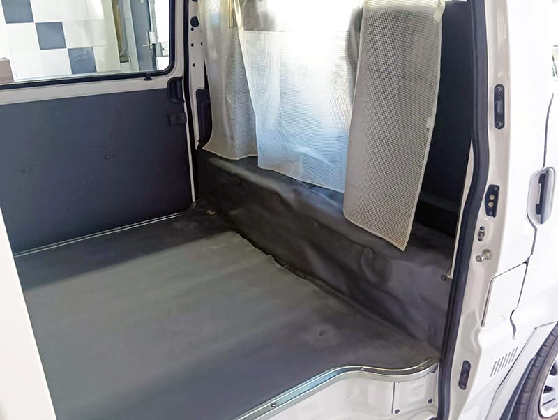 ｂ16ボンゴ大阪中古